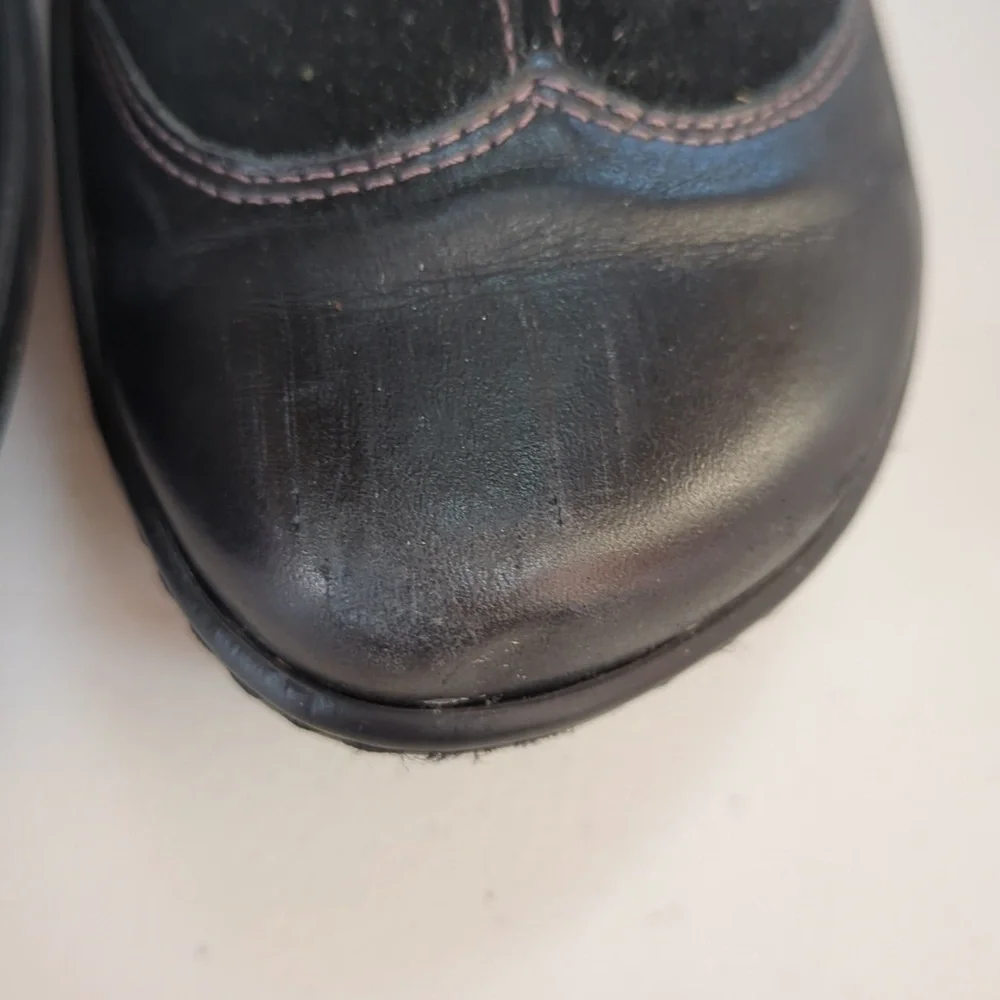 Naot, Oyster, Black Suede/Leather Booties. Sz40/9-9.5 - Picture 11 of 12